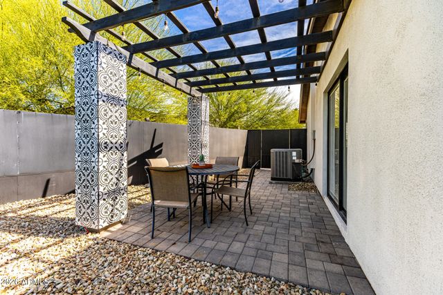 7906 E KIMSEY Lane, Scottsdale, AZ 85257