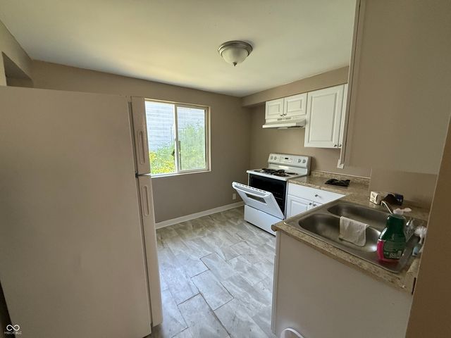 1525 Comer Avenue, Indianapolis, IN 46203