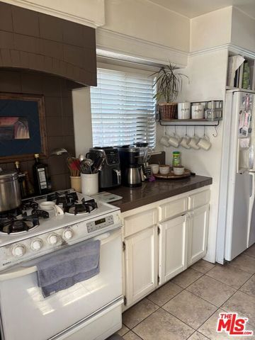 10841 Wescott Avenue, Sunland (los Angeles), CA 91040