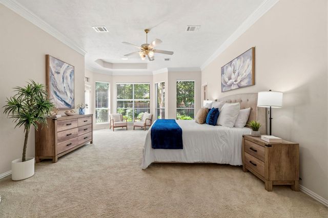 139 E Mirror Ridge Circle, The Woodlands, TX 77382