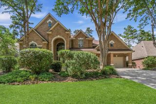 139 E Mirror Ridge Circle, The Woodlands, TX 77382