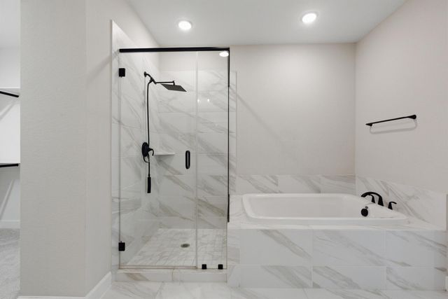 2151 Creekside Breeze Drive, Missouri City, TX 77459