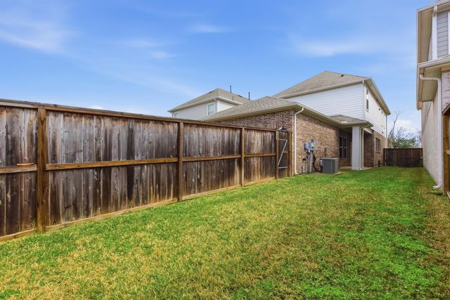 2151 Creekside Breeze Drive, Missouri City, TX 77459