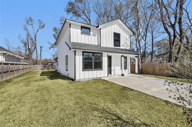 5733 Howell Street, Houston, TX 77032