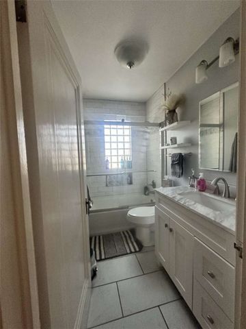 333 E Maitland Ln, Neshannock Twp, PA 16105