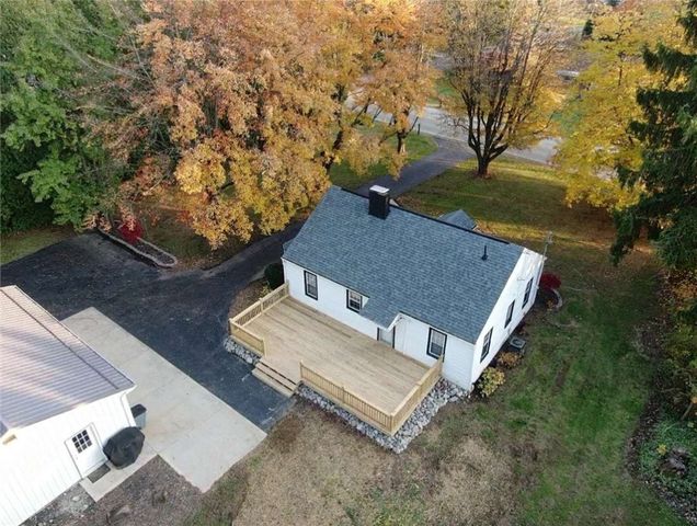 333 E Maitland Ln, Neshannock Twp, PA 16105