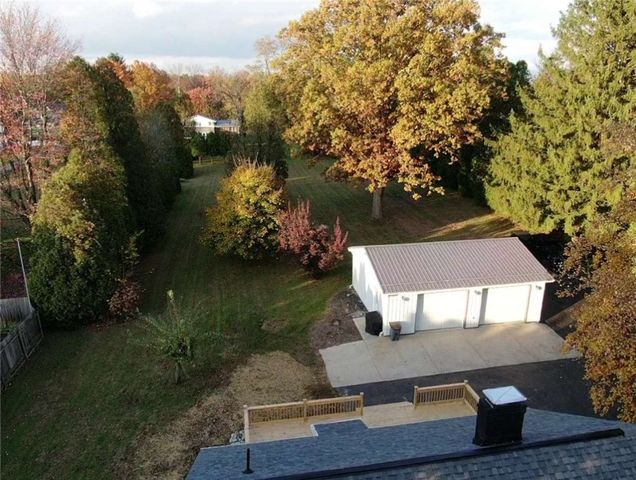 333 E Maitland Ln, Neshannock Twp, PA 16105