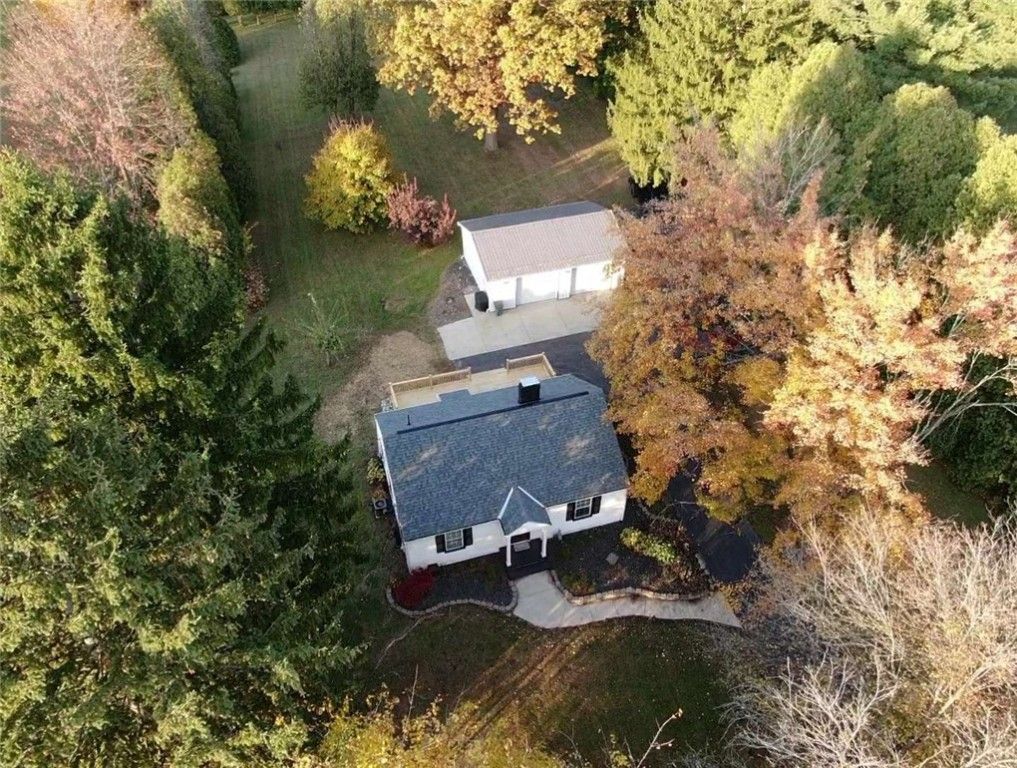 333 E Maitland Ln, Neshannock Twp, PA 16105