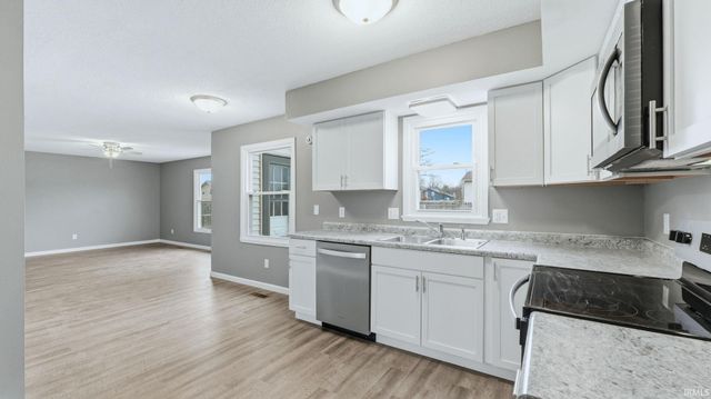 6224 Goodfellow Drive, Fort Wayne, IN 46835