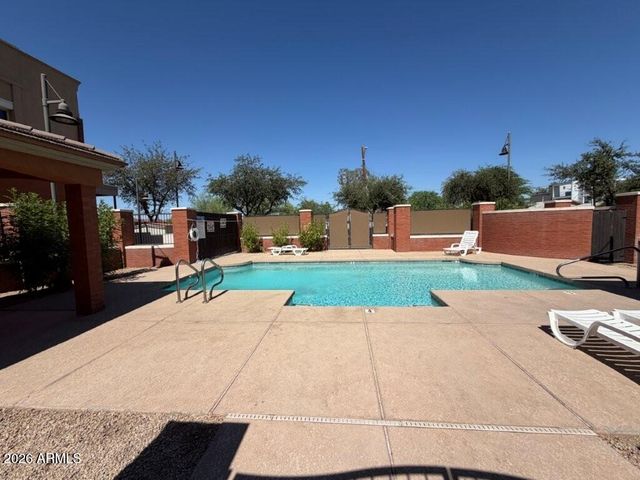 555 W 6TH Street, Tempe, AZ 85281