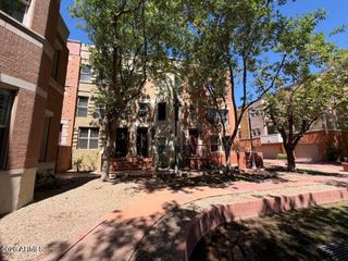 555 W 6TH Street, Tempe, AZ 85281