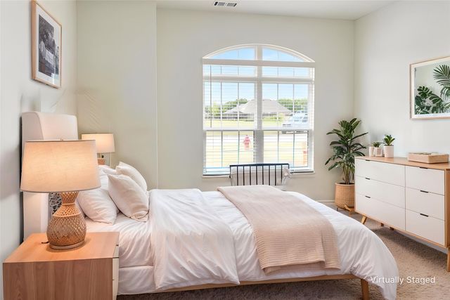 4009 Twin Hills Court, Joshua, TX 76058