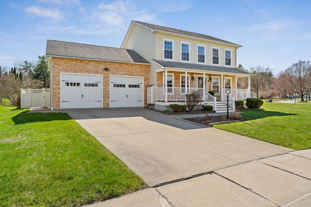 99 James Avenue, Burlington, VT 05408