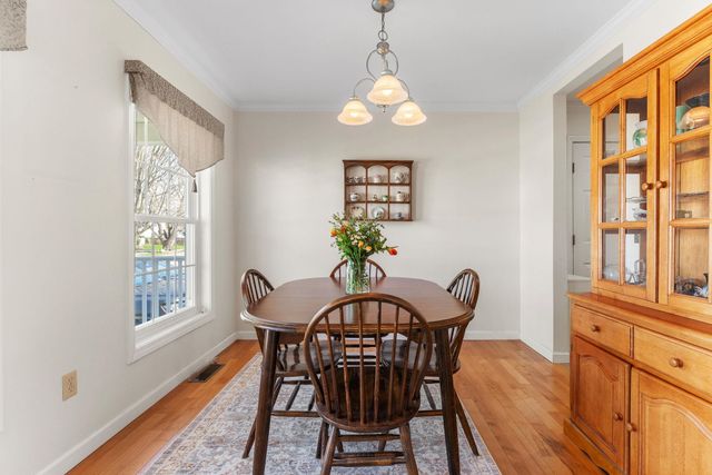 99 James Avenue, Burlington, VT 05408