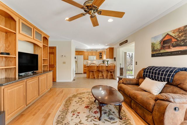 99 James Avenue, Burlington, VT 05408