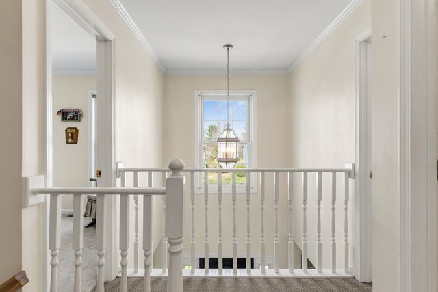 99 James Avenue, Burlington, VT 05408