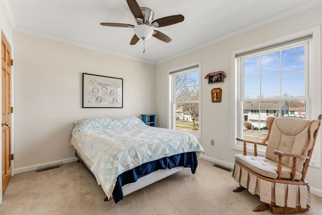 99 James Avenue, Burlington, VT 05408