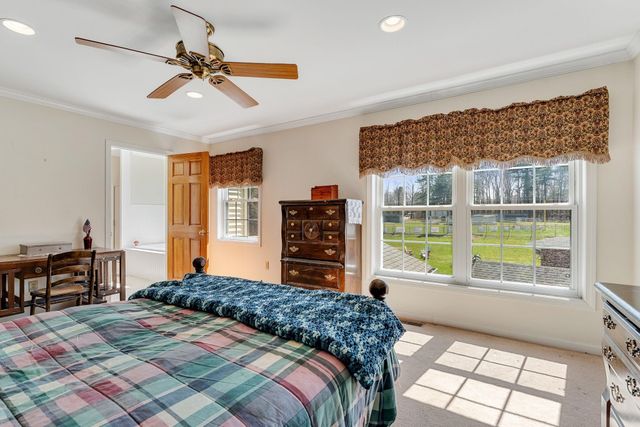 99 James Avenue, Burlington, VT 05408
