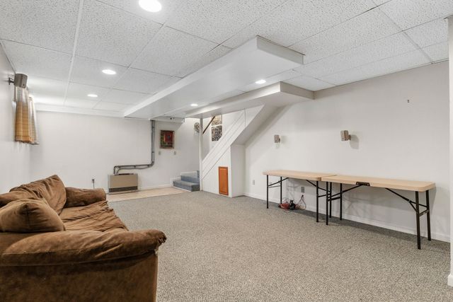 99 James Avenue, Burlington, VT 05408