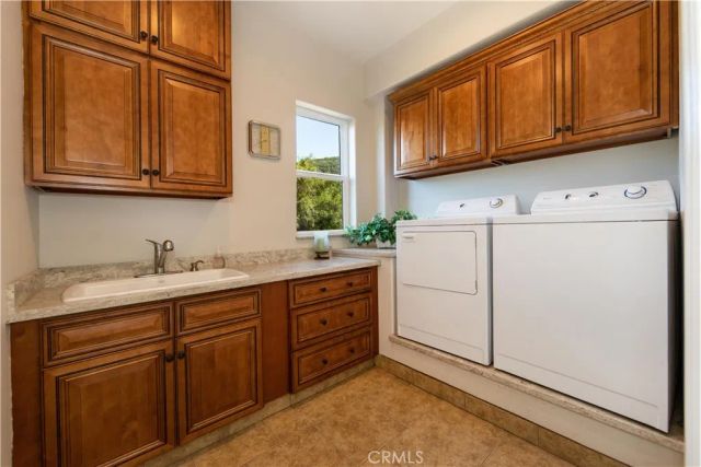 26045 Lucille Circle, Murrieta, CA 92562