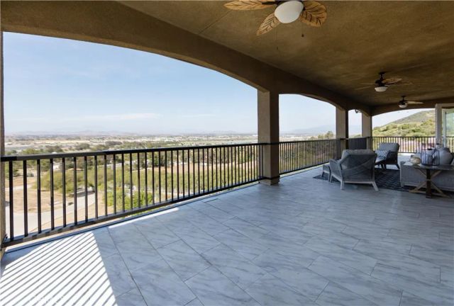 26045 Lucille Circle, Murrieta, CA 92562