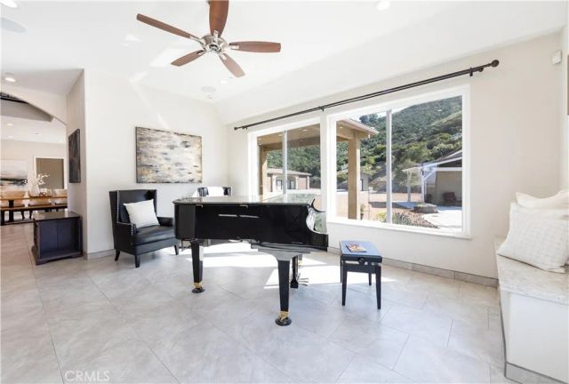 26045 Lucille Circle, Murrieta, CA 92562