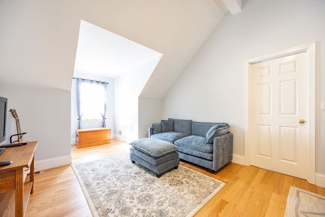 55 Northbridge Road, Mendon, MA 01756