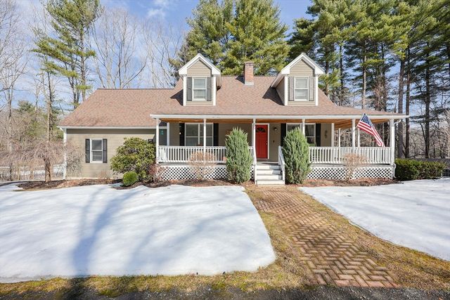 55 Northbridge Road, Mendon, MA 01756