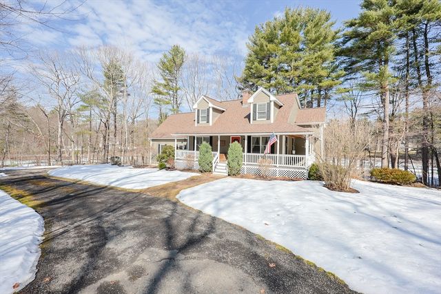 55 Northbridge Road, Mendon, MA 01756