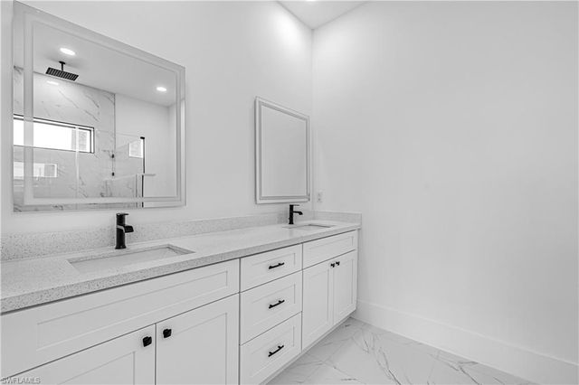 1633 NW 31st PL, Cape Coral, FL 33993