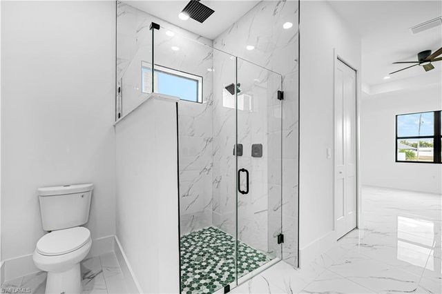 1633 NW 31st PL, Cape Coral, FL 33993