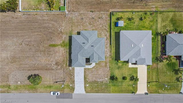 1633 NW 31st PL, Cape Coral, FL 33993