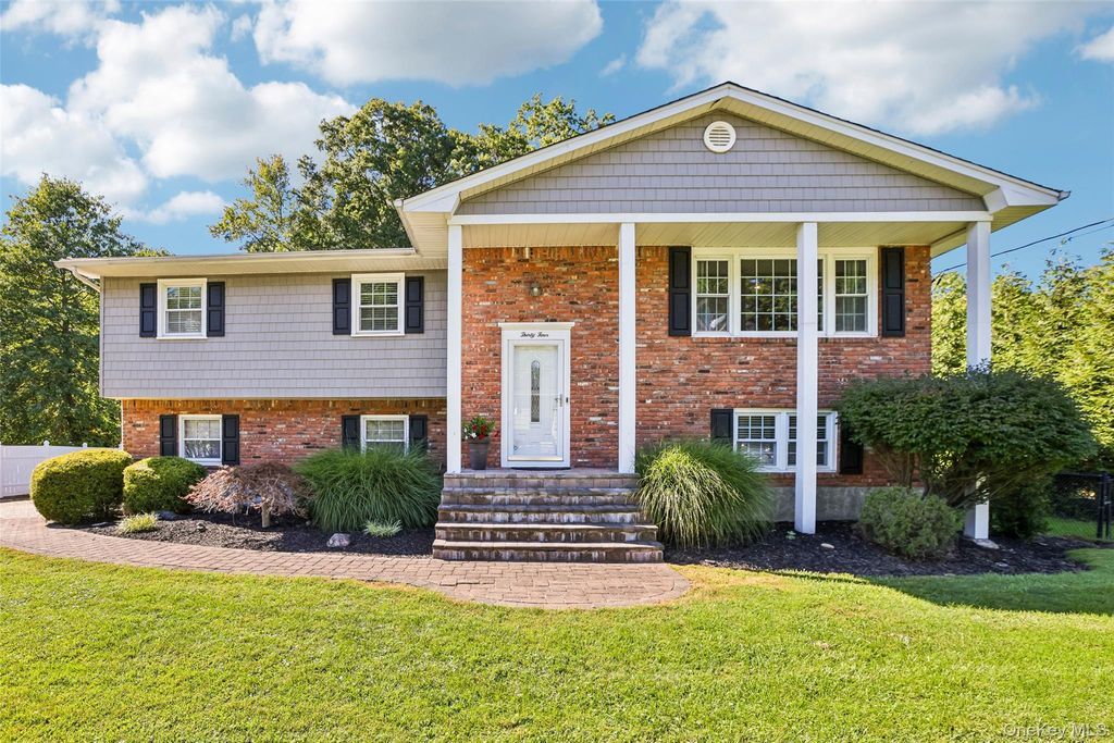 34 Glenside Drive, New City, NY 10956 — exterior