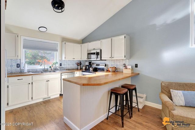 18831 Sarichef Loop, Eagle River, AK 99577