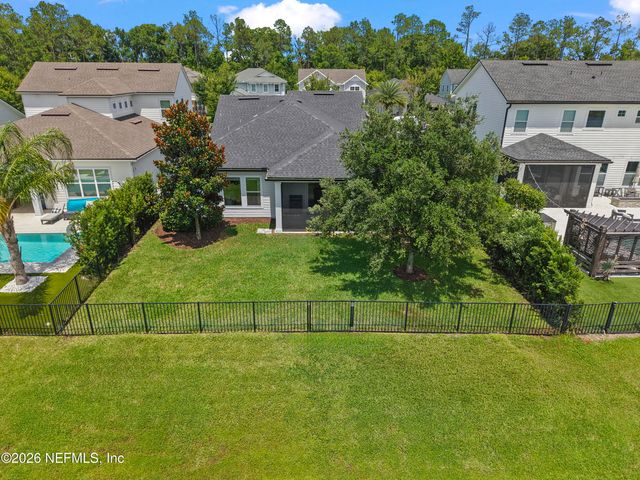 85 PARKBLUFF Circle, Ponte Vedra, FL 32081