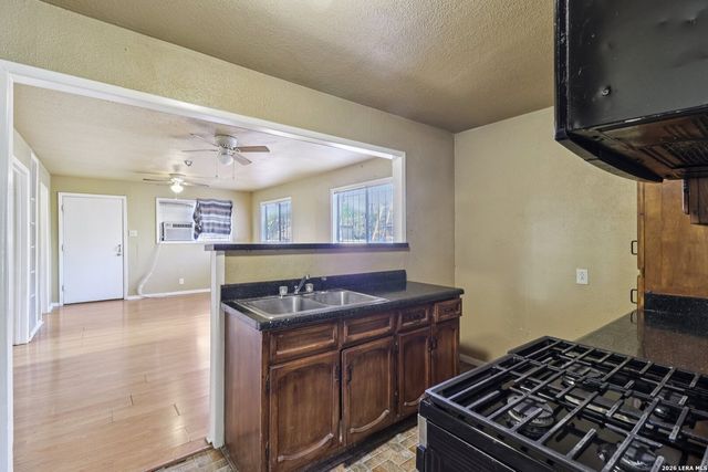 1024 Patton, San Antonio, TX 78237