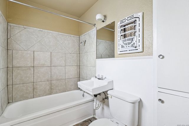 1024 Patton, San Antonio, TX 78237