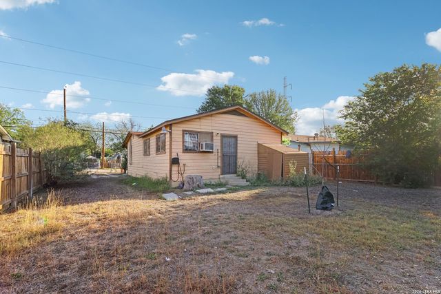 1024 Patton, San Antonio, TX 78237