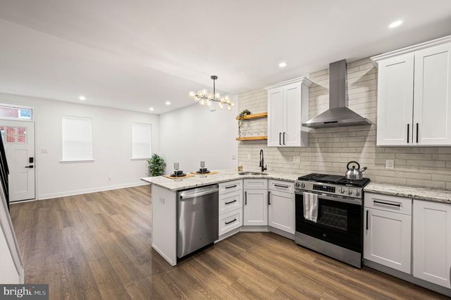 1825 TITAN ST, Philadelphia, PA 19146