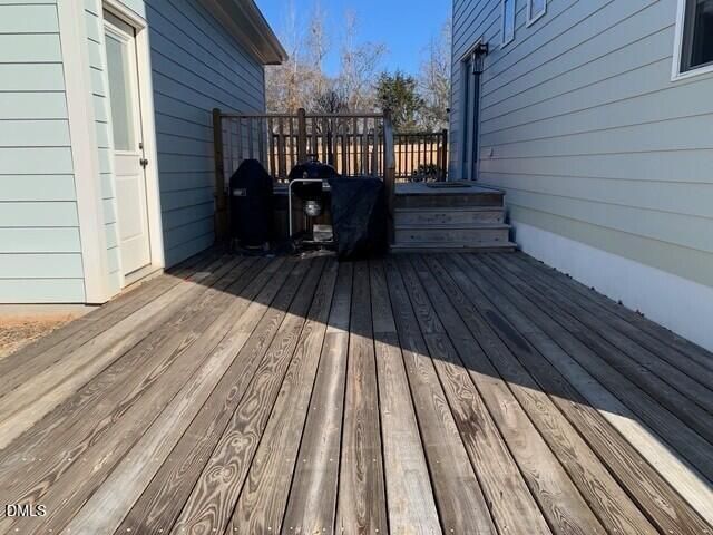 207 N Nash Street, Hillsborough, NC 27278