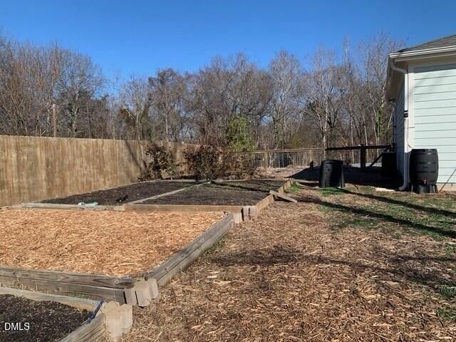 207 N Nash Street, Hillsborough, NC 27278