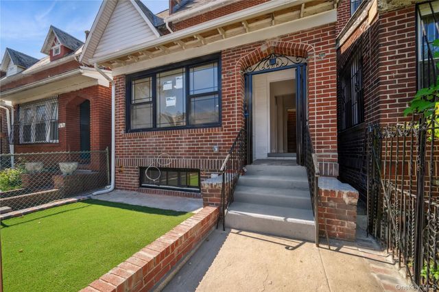 32-50 87 Street Street, East Elmhurst, NY 11369