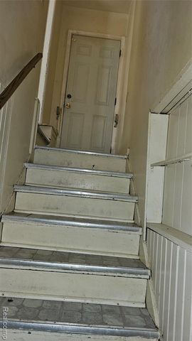 6303 Grandmont Avenue, Detroit, MI 48228