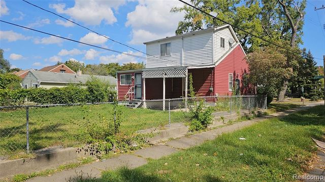 6303 Grandmont Avenue, Detroit, MI 48228