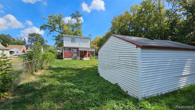 6303 Grandmont Avenue, Detroit, MI 48228