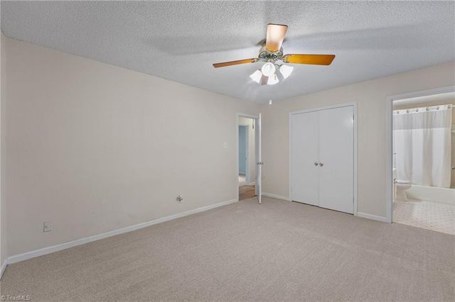 2513 Cottage Place, Greensboro, NC 27455
