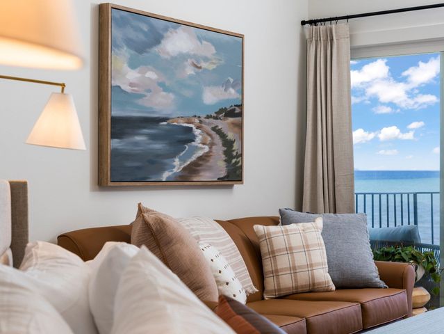 2211 N US-31, East Bay Twp, MI 49686