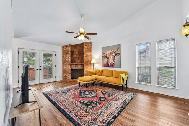 1413 W Braker LN B, Austin, TX 78758