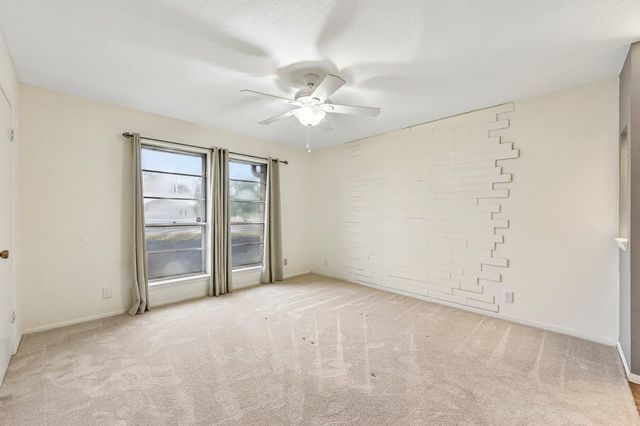 1413 W Braker LN B, Austin, TX 78758