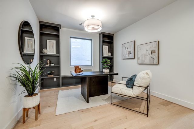 3909 Driscoll Street, Houston, TX 77098